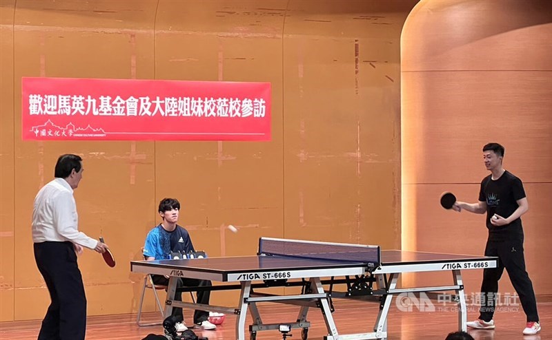 不被看好